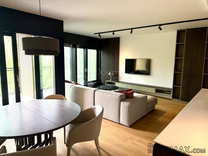 ZAGREB, CENTAR, LUKSUZAN STAN 97 M2 S PRIVATNIM LIFTOM - 3