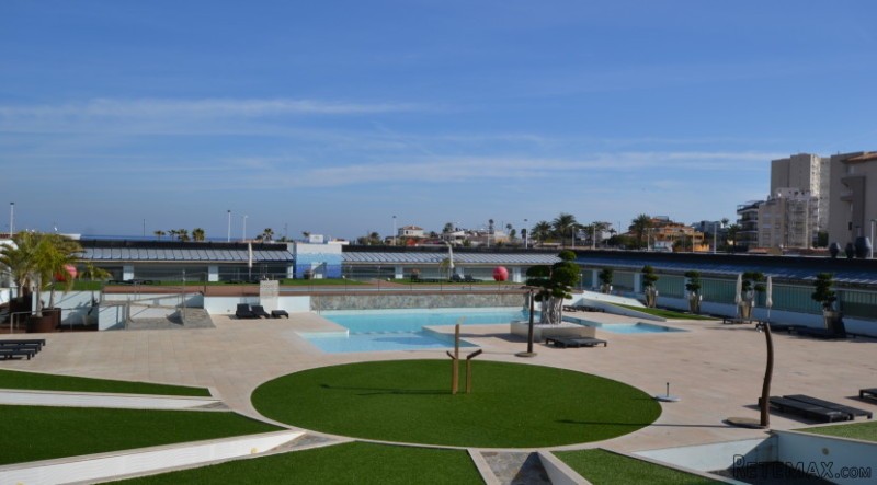 V1476 - Fantastic, Luxury Apartment..