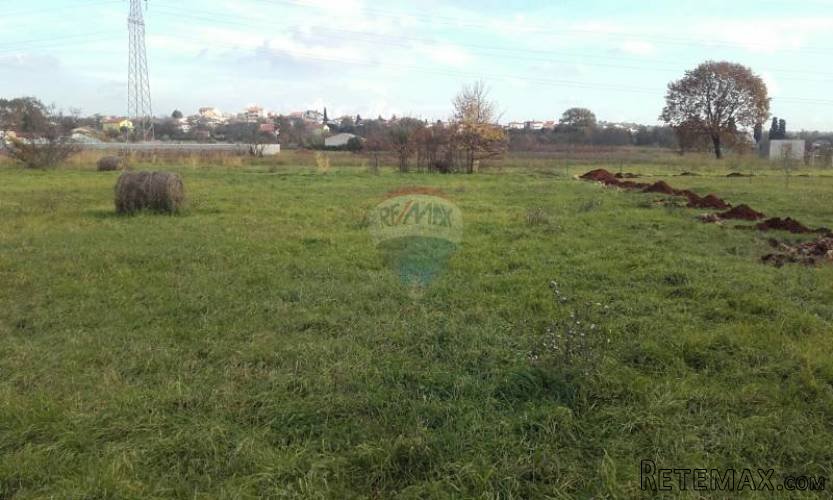 ISTRA, PULA, negrađevinsko zemljište 3km od strogog centra - 2