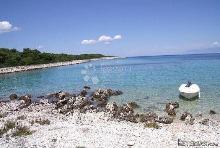 Molat - kuća s velikim stanom i 3 apartmana - 6