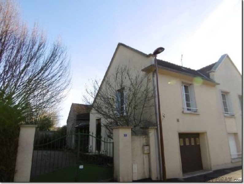 Nice Village House with Good Plot