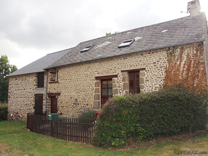 Country House with Outbuilding