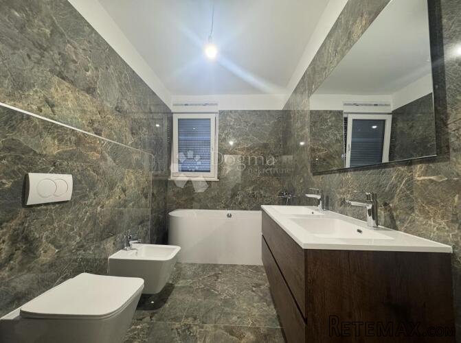 PENTHOUSE/ NOVOGRADNJA/ ČAVLE