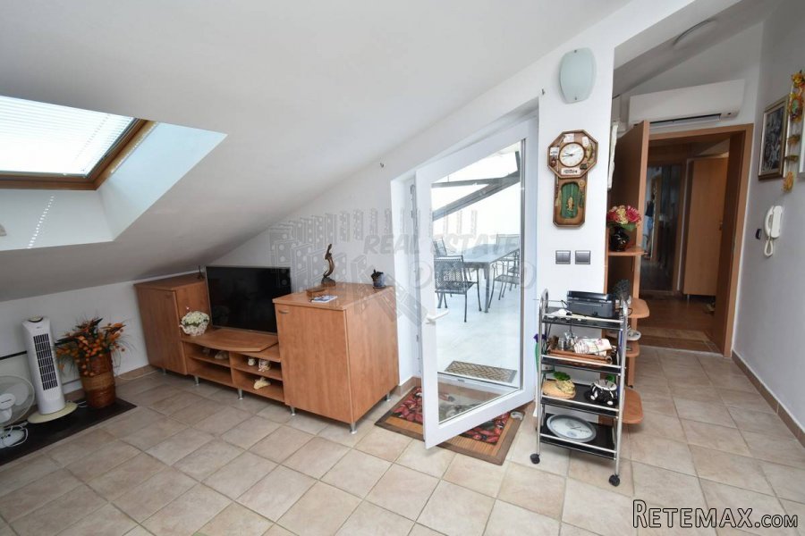 Apartman s panoramskim pogledom na more! Malinska - 14