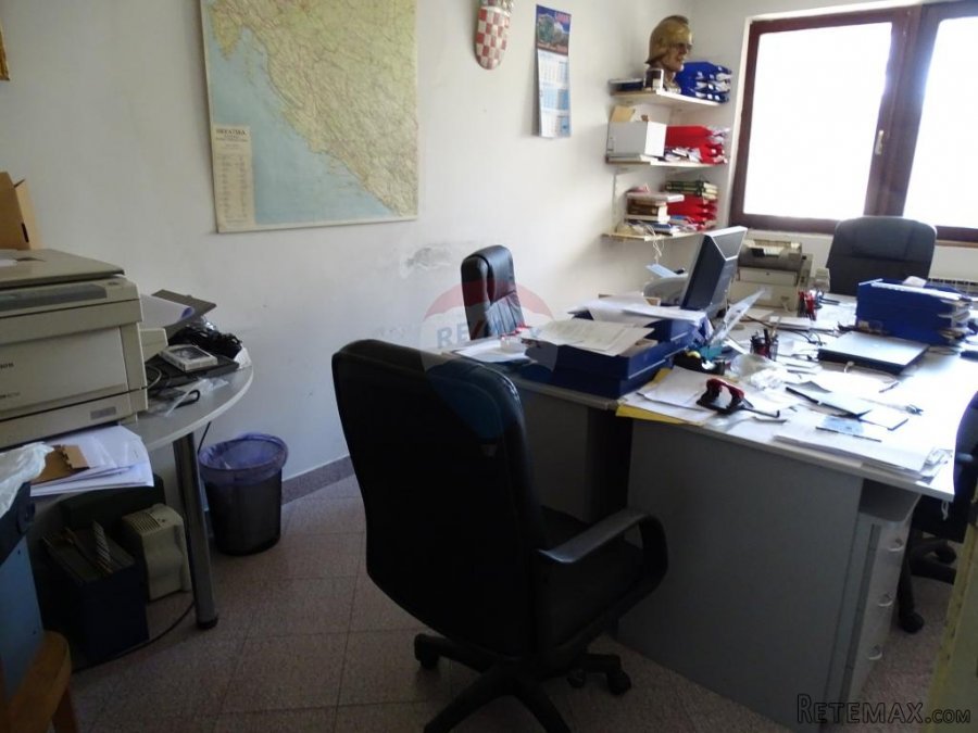 Donja Drenova - stan za adaptaciju, 266 m2, idealan poslovni - 4