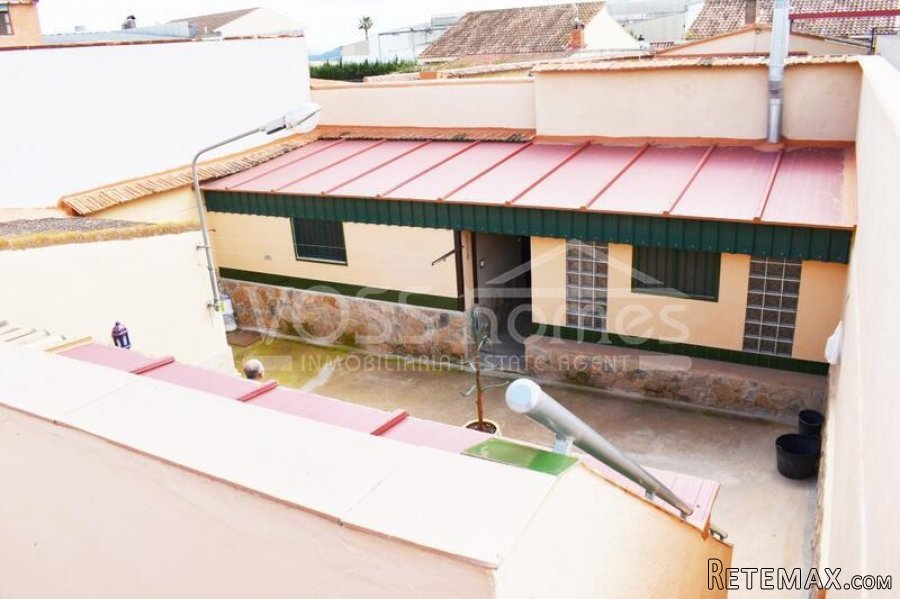 EXCLUSIVE LISTING WITH VOSS HOMES - A very interesting.. - 15