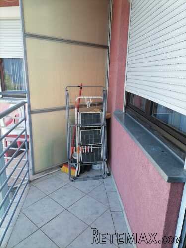 Fantastican trosoban uknjizen stan - 16