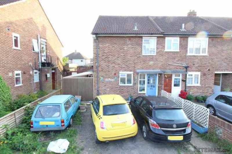 2 bedroom, Semi-detached House house..