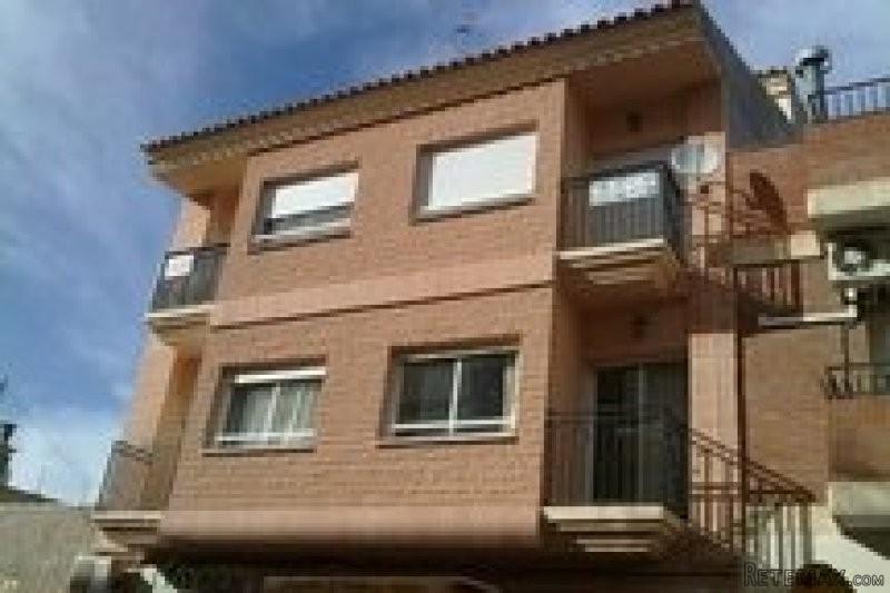2 bedroom, 1 bathroom Apartment, Urban..