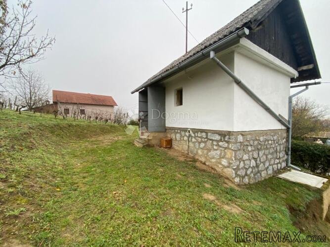 GRAĐEVINSKO ZEMLJIŠTE 1115m2 - LOKACIJA SA POGLEDOM!