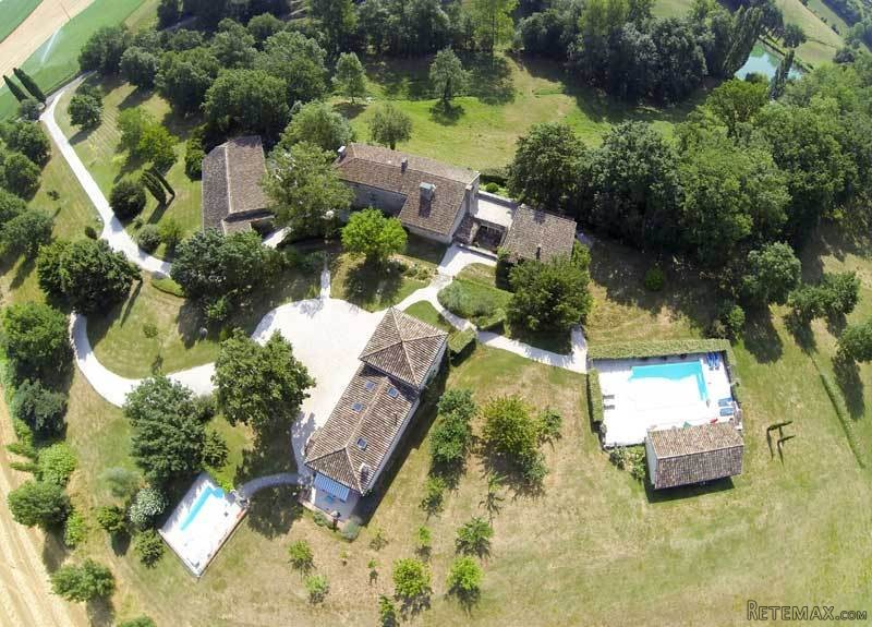 Stunning Medieval Manoir Set In 10.. - 2