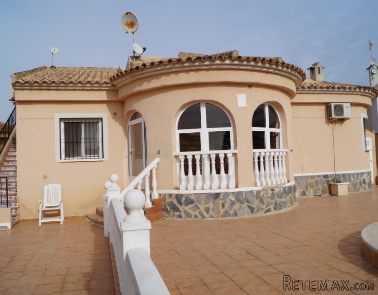 3 Bedrooms - Villa - Alicante - For Sale - 2