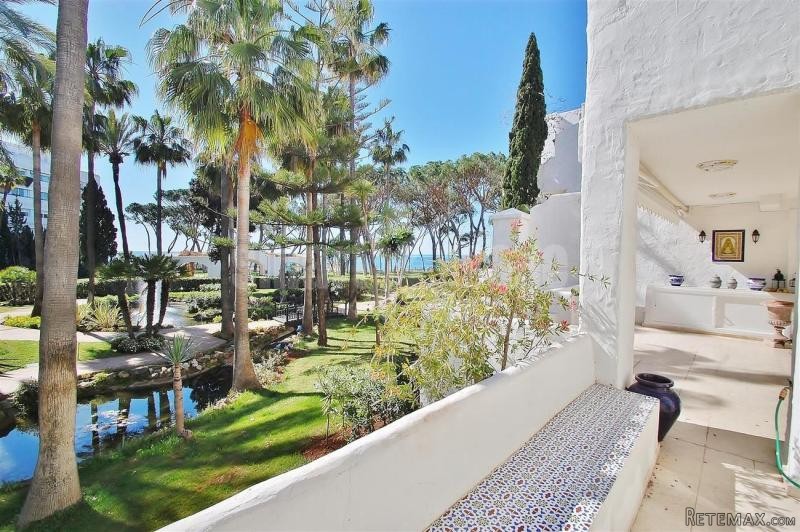 Apartment For Sale In Golden Mile..