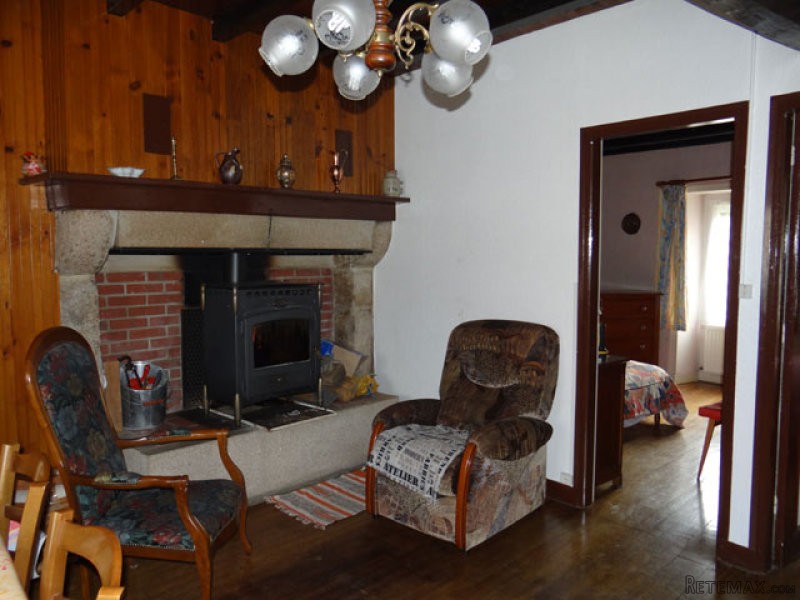 Stone House With Large Garage, Second.. - 2