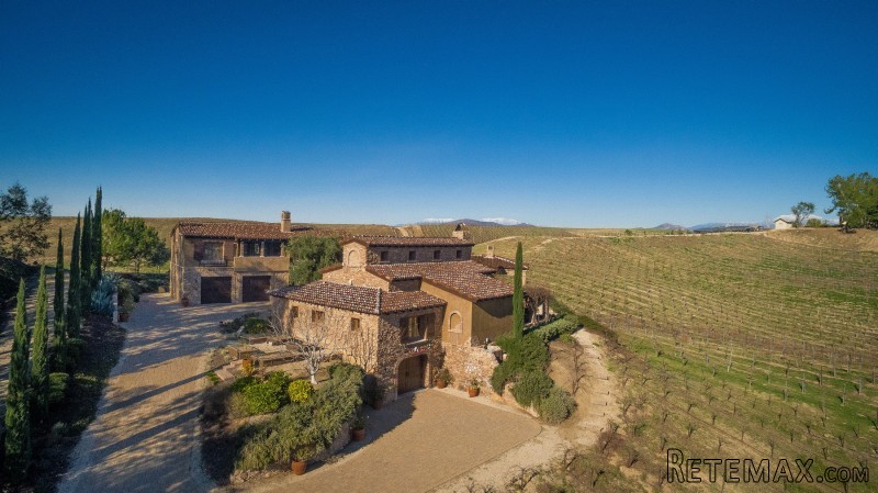 41100 Avenida Biona - 2