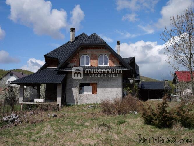 Mrkopalj, 389.31m2 - 3