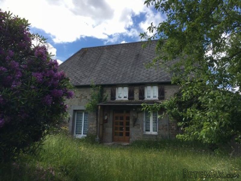 Habitable Rural House to Improve
