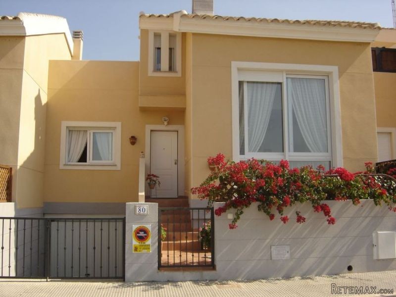 Villa for sale in Los Belones