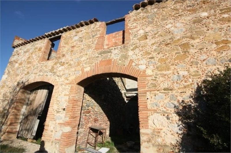 Superb Farmhouse With Lots Of Land For.. - 2