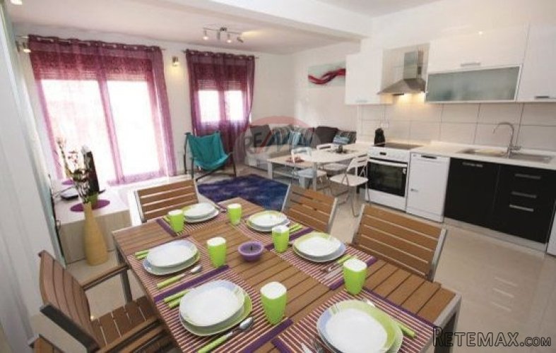 IZVRSNI APARTMAN S VLASTITIM BAZENOM - 5
