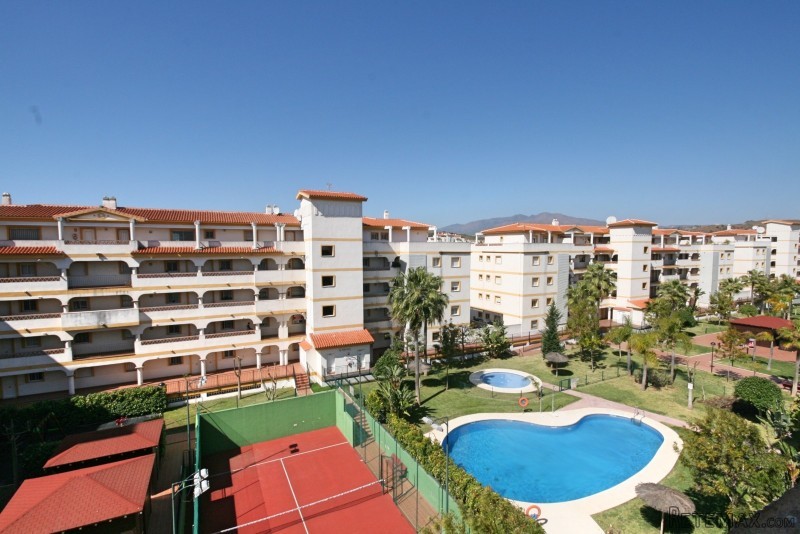 2 Bedroom Middle Floor Apartment - 2