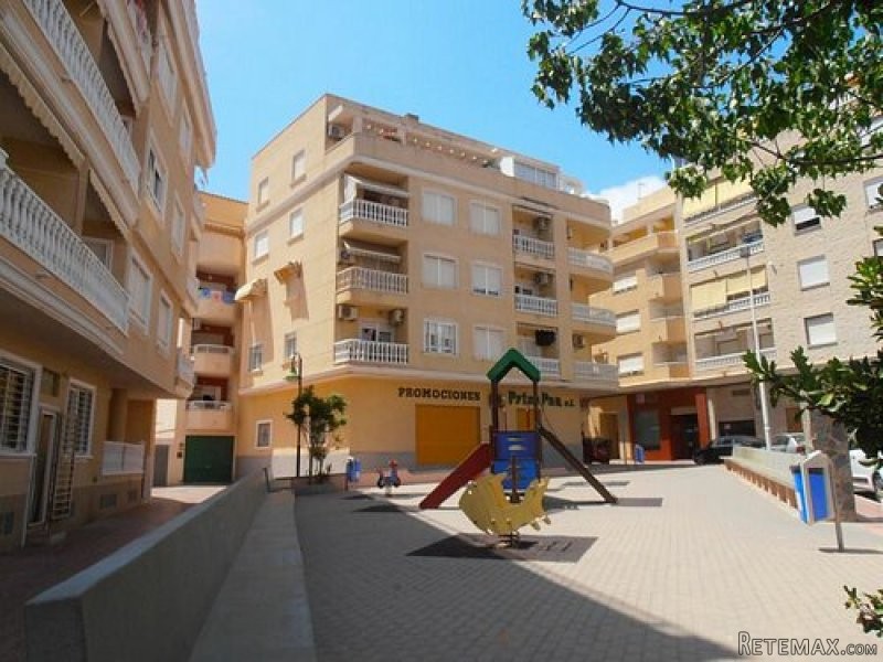 APARTMENT IN LA MATA 100 METRES FROM..
