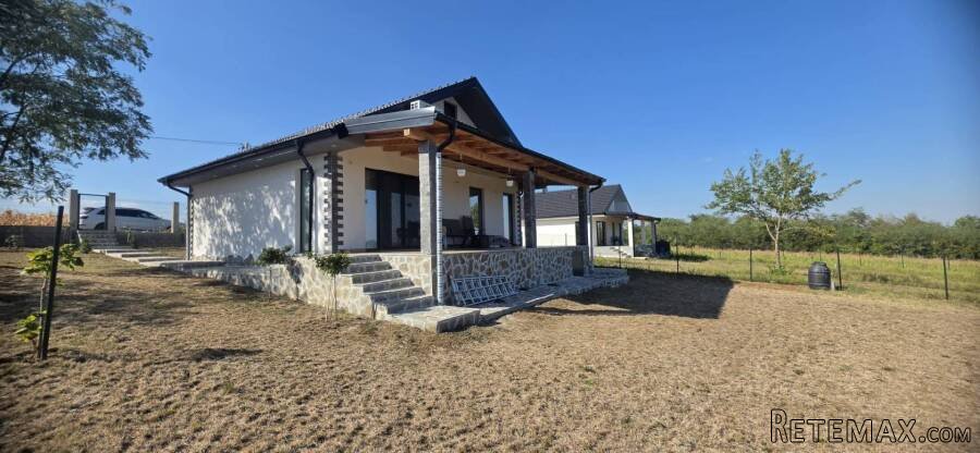 Na prodaju porodična kuća-Nemenikuće,Sopot - 5