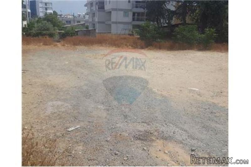 Plot of Land for Building - For Sale -..