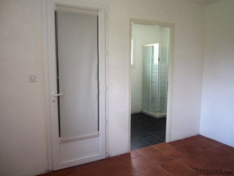 4 Bedroom Bungalow With Pretty Garden.. - 2