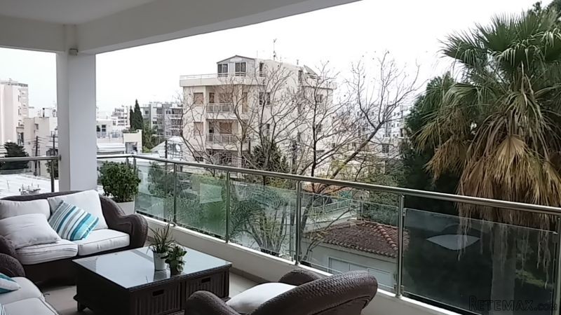 Modern, spacious 3 bed flat in the City.. - 2