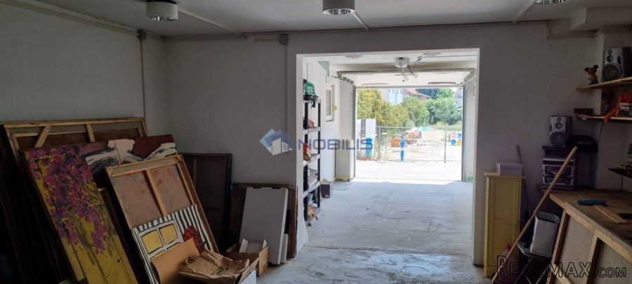 Zagreb, Gajnice , (Putine) garaža 54 m2