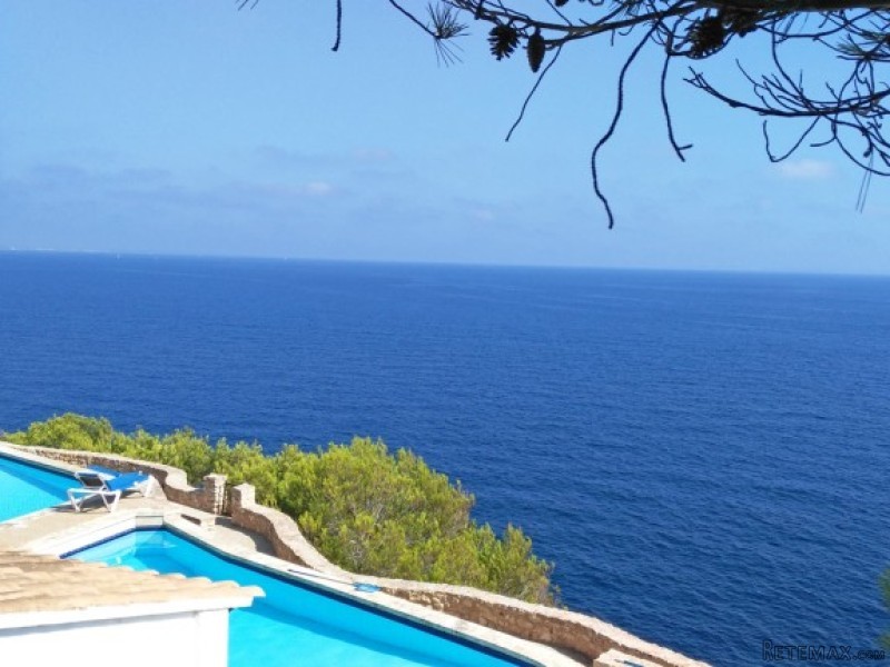 Semi-Detached House On First Sea Line