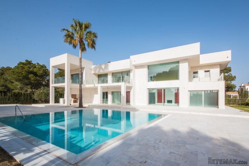 4 Bedroom Villa In Javea - 2
