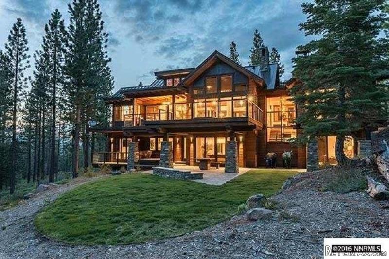 5 bedroom Residence For Sale: Truckee..