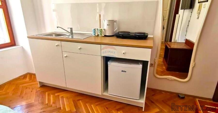 Rovinj,novouređeni studio u strogom centru-18,5m2 - 3