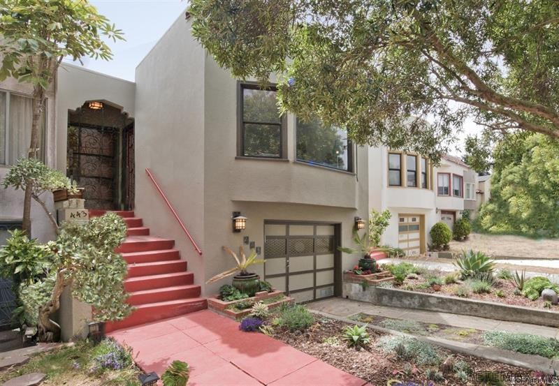 3 bedroom House For Sale: 443..