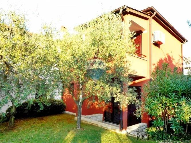 POREČ-apartmanska kuća - 2