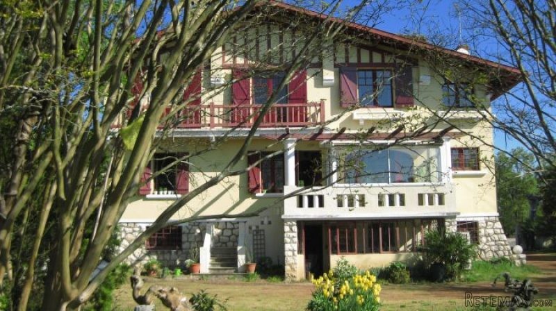 5 Bedrooms - House - Midi-Pyrenees -.. - 2