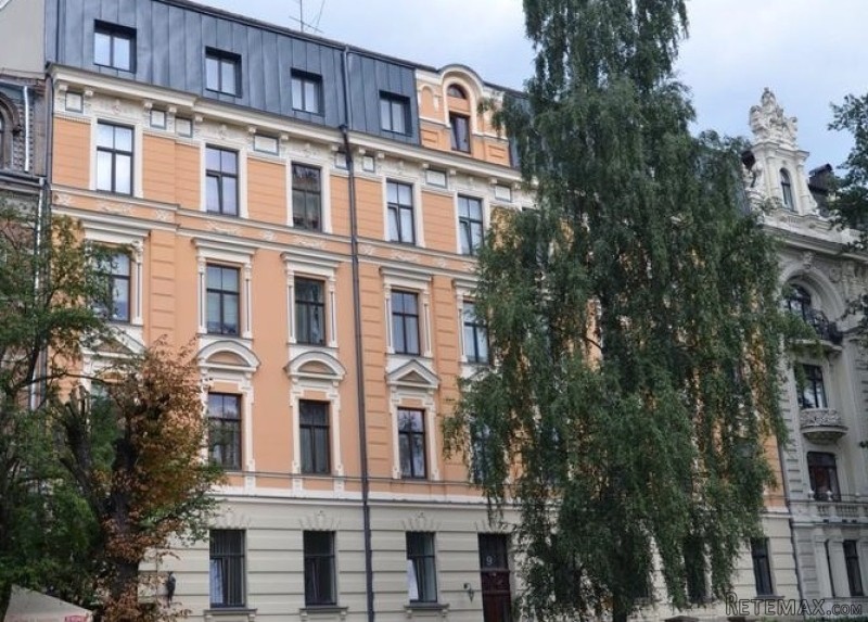 Apartment In Embmassy Area Of Riga