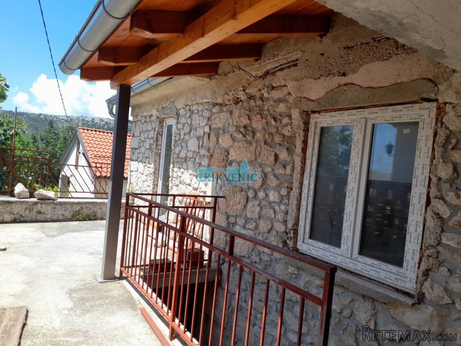 BRIBIR KAMENA KUĆA 215m2 - 2