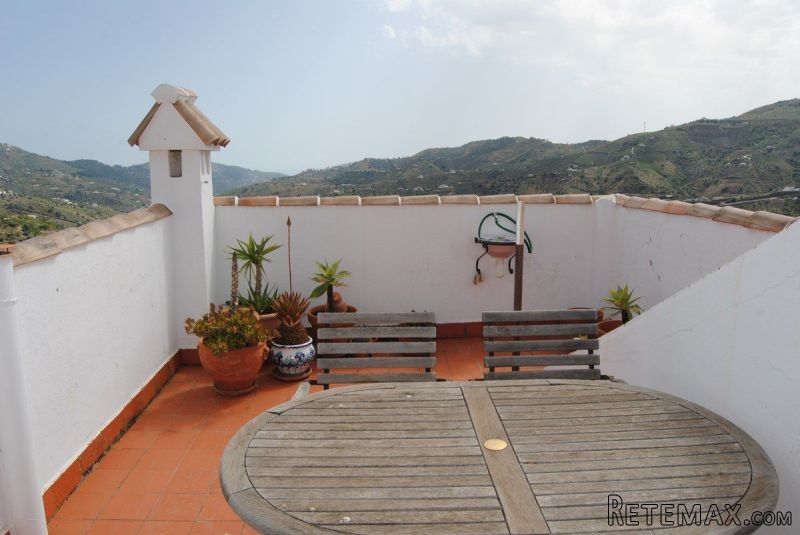 Town House for For Sale in Canillas De.. - 2