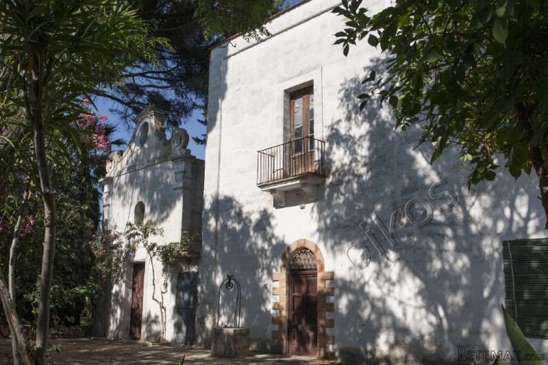 V000203 , Wonderful Masseria At Short..