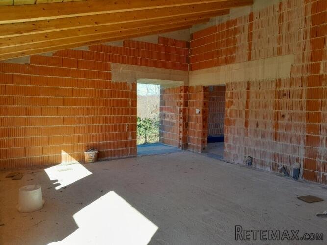 Istra,Manjadvorci,kuća od 100 m2 u roh bau fazi - 3
