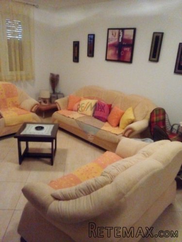 LIJEPI APARTMAN U PRIZEMLJU