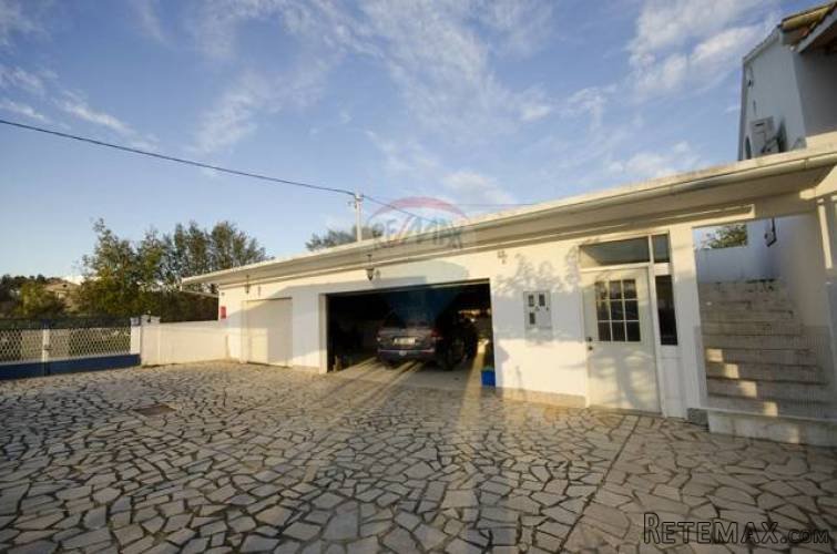 SAVIČENTA, KUĆA NA VELIKOJ PARCELI - 2