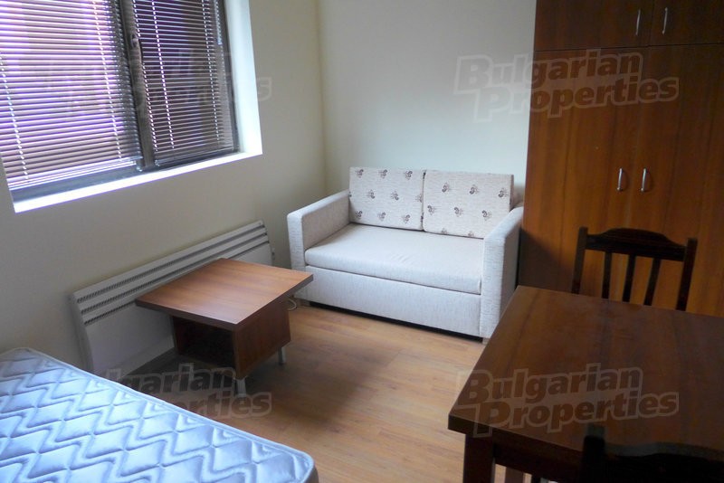 Cozy Property Near The Mall In Bansko - 2