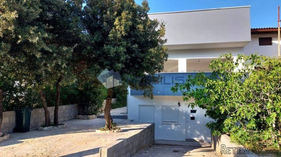 Otok Pag, (Mandre) kuća 120 m2, novogradnja