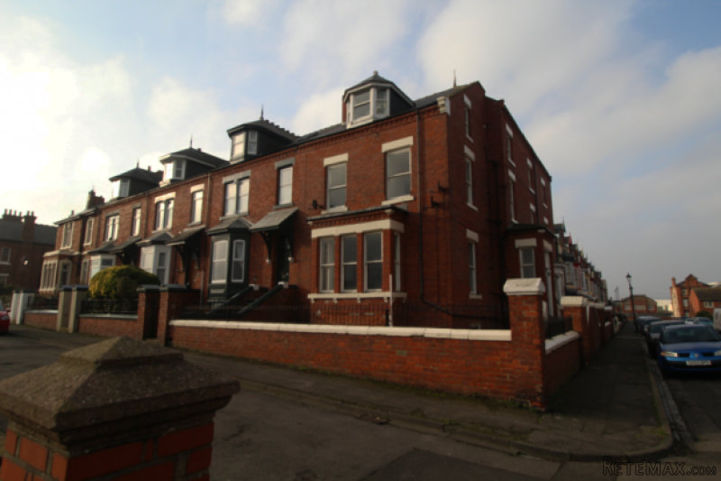 2 bedroom, Apartment house for sale