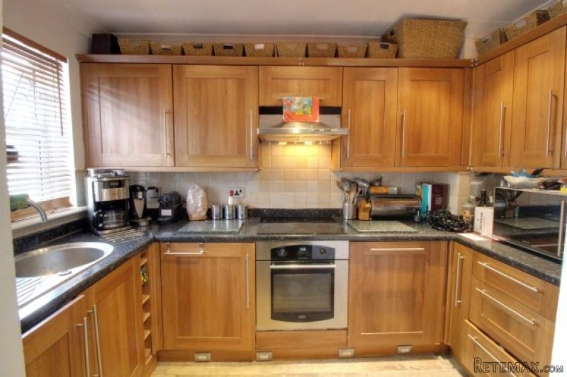 3 bedroom, Semi-detached House house.. - 2
