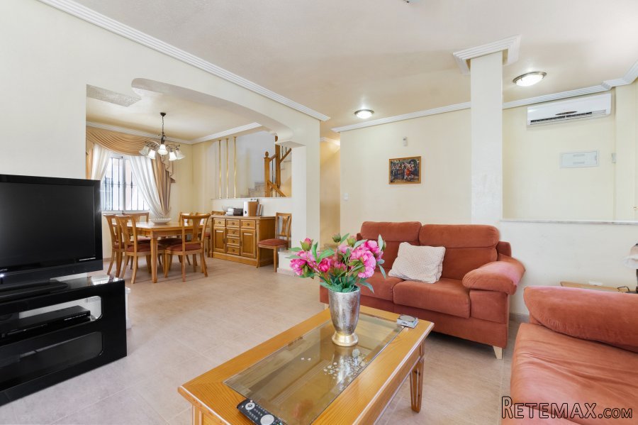 Los Altos is located just minutes from the prestigious.. - 3